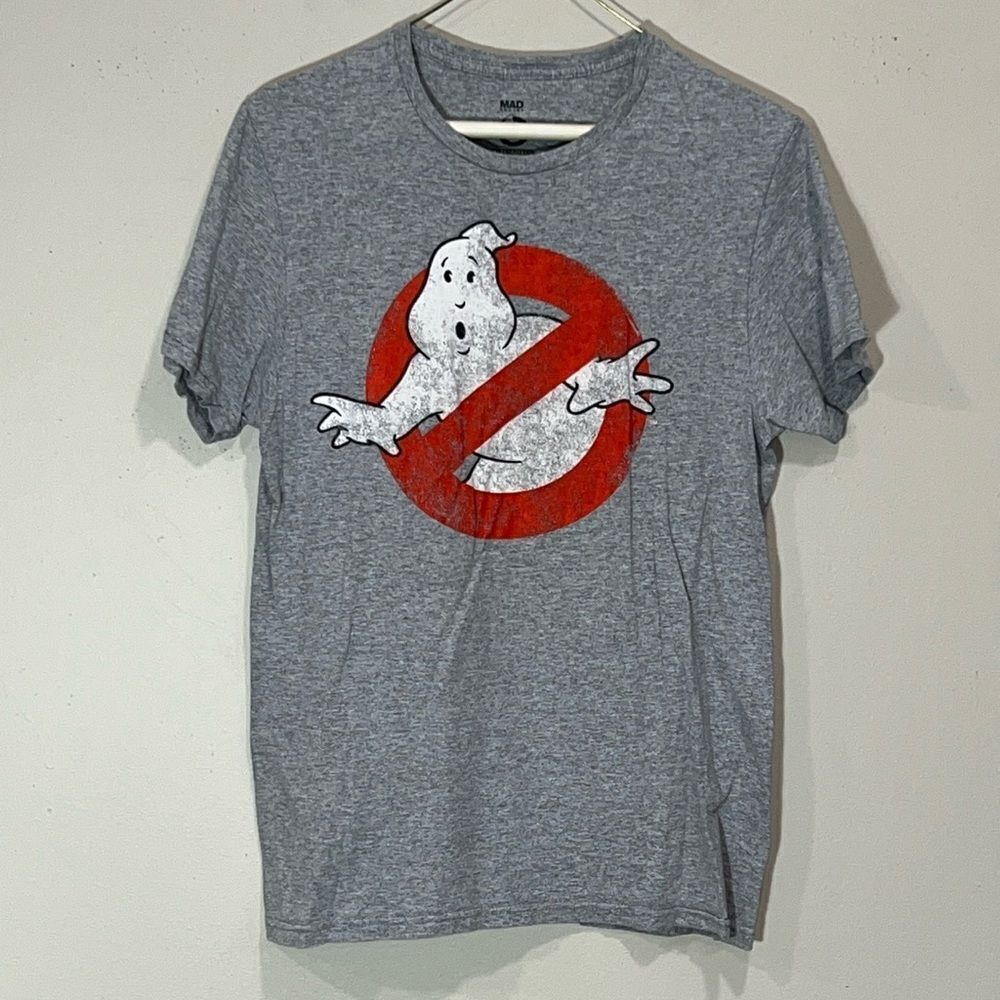 Cute Ghostbusters Short Sleeve T-Shirt By Mad Engine. Size Small